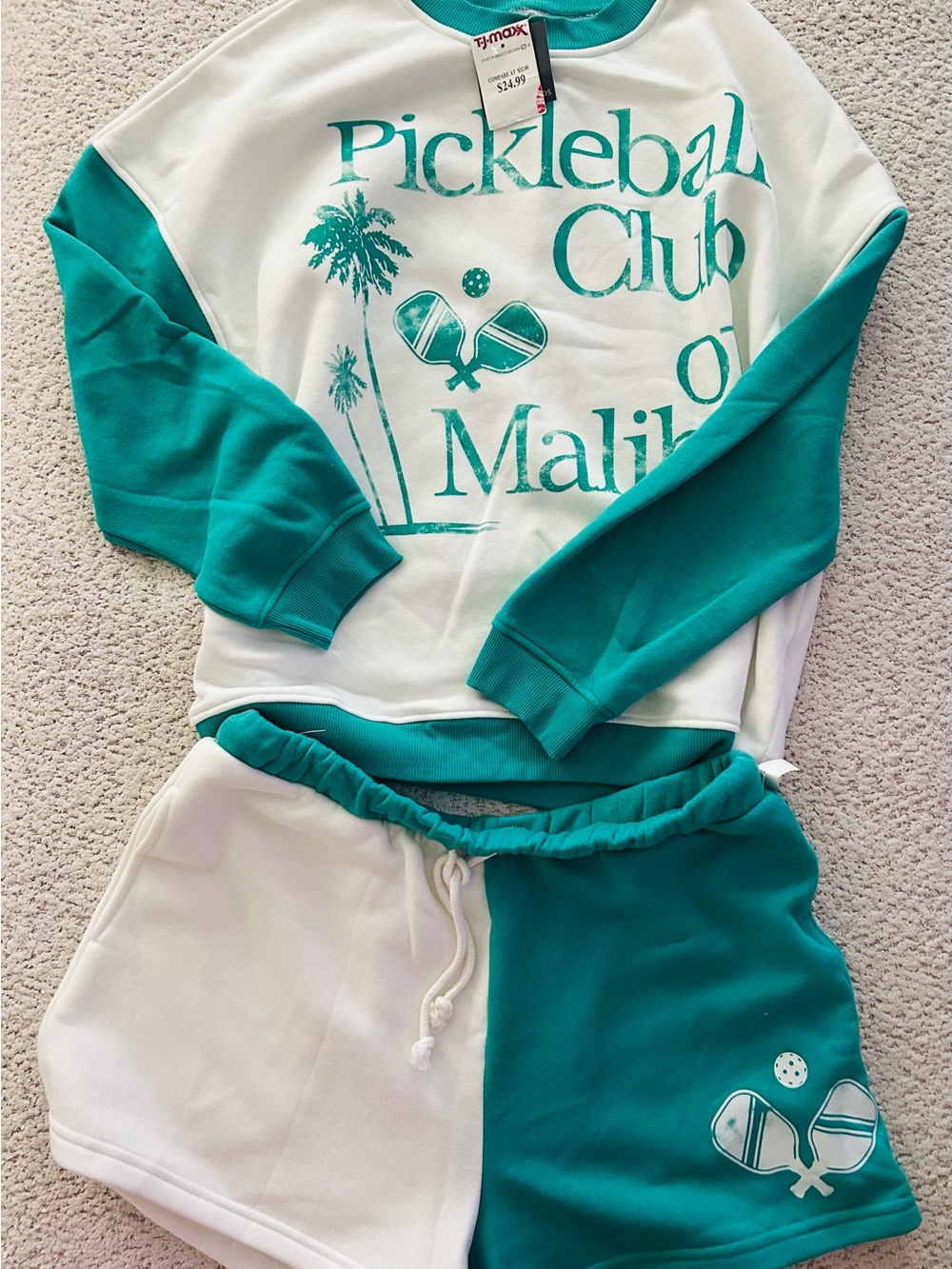 Pickleball Club Malibu Teal and White Shorts Set L nwt